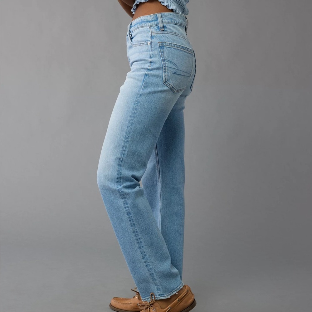 American Eagle Super High Rise Straight Leg Denim